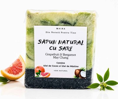 Săpun natural artizanal cu sare, îmbogățit cu uleiuri esențiale de grapefruit, bergamot și may chang, pentru o curățare revigorantă și hidratare intensă a pielii.